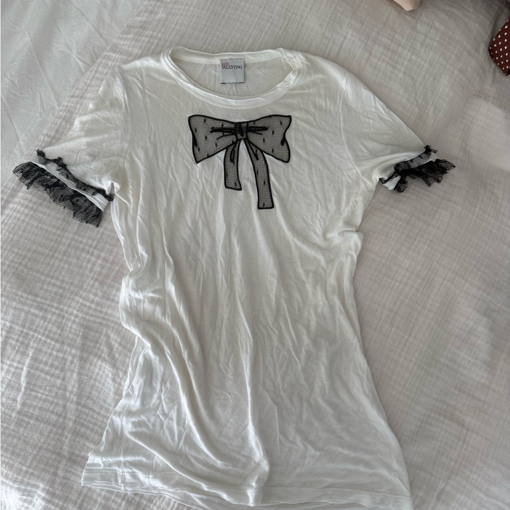 RED VALENTINO White Tee with Black Lace Bow Accent